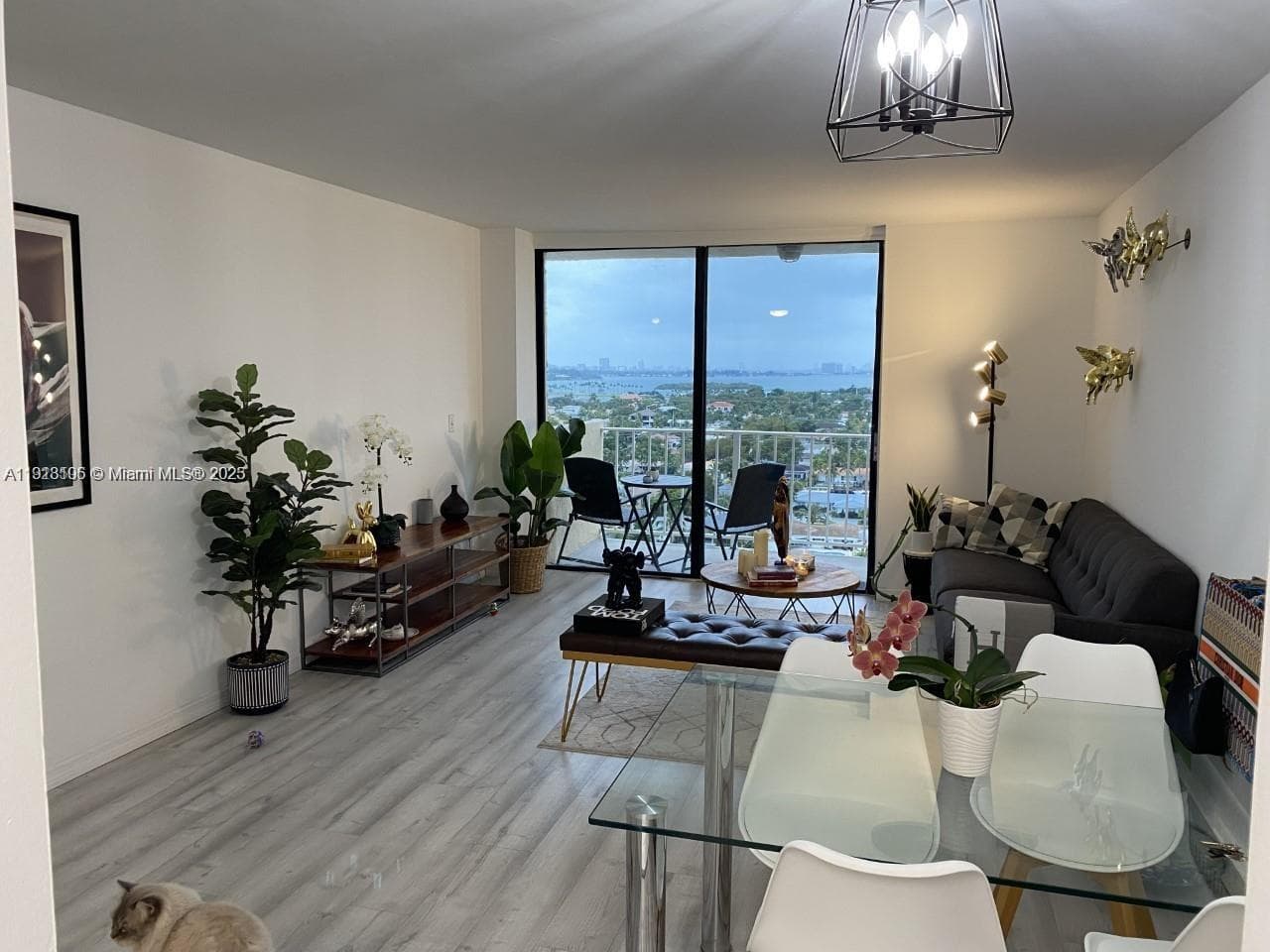 VECINO DEL MAR CONDO · #1509 in North Miami - Photo 4