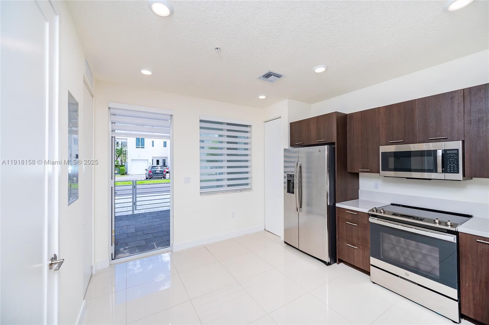 LANDMARK · #103 in Doral - Photo 9