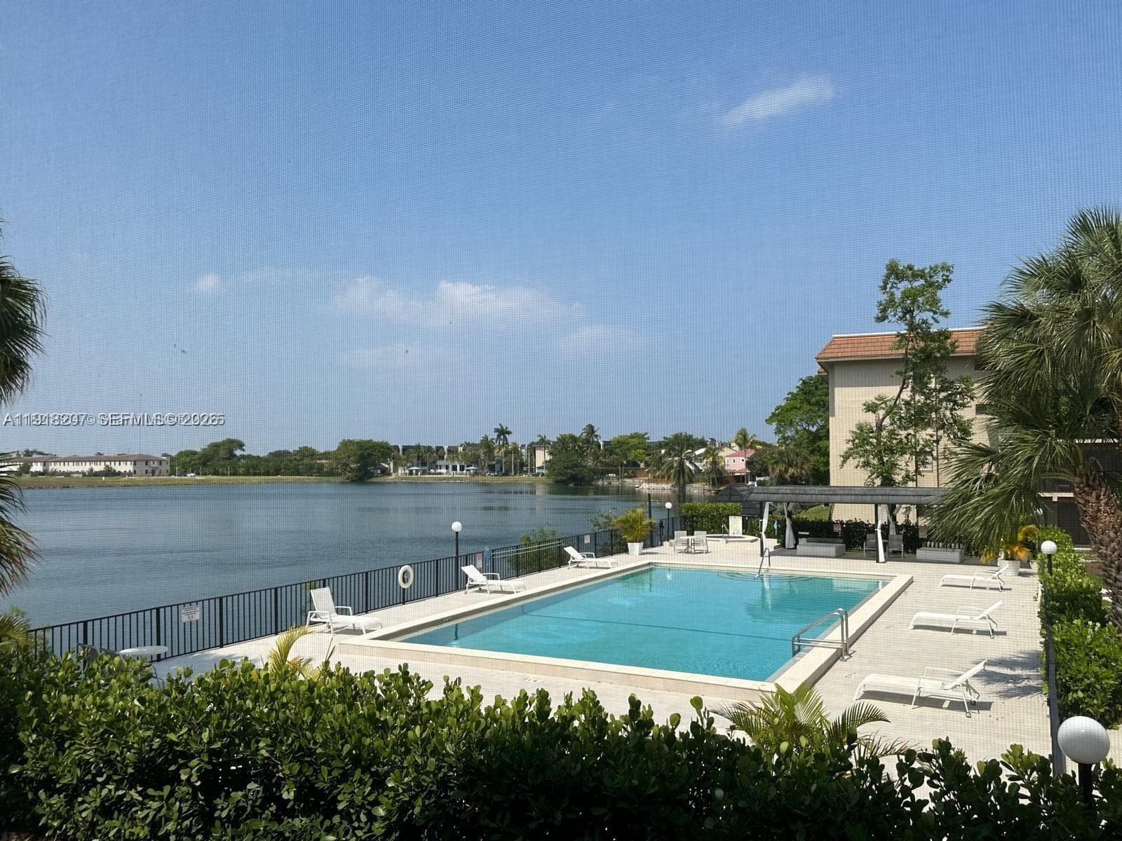 SUMMETREE CONDOMINIUMS · #306-7 in Miami - Photo 13