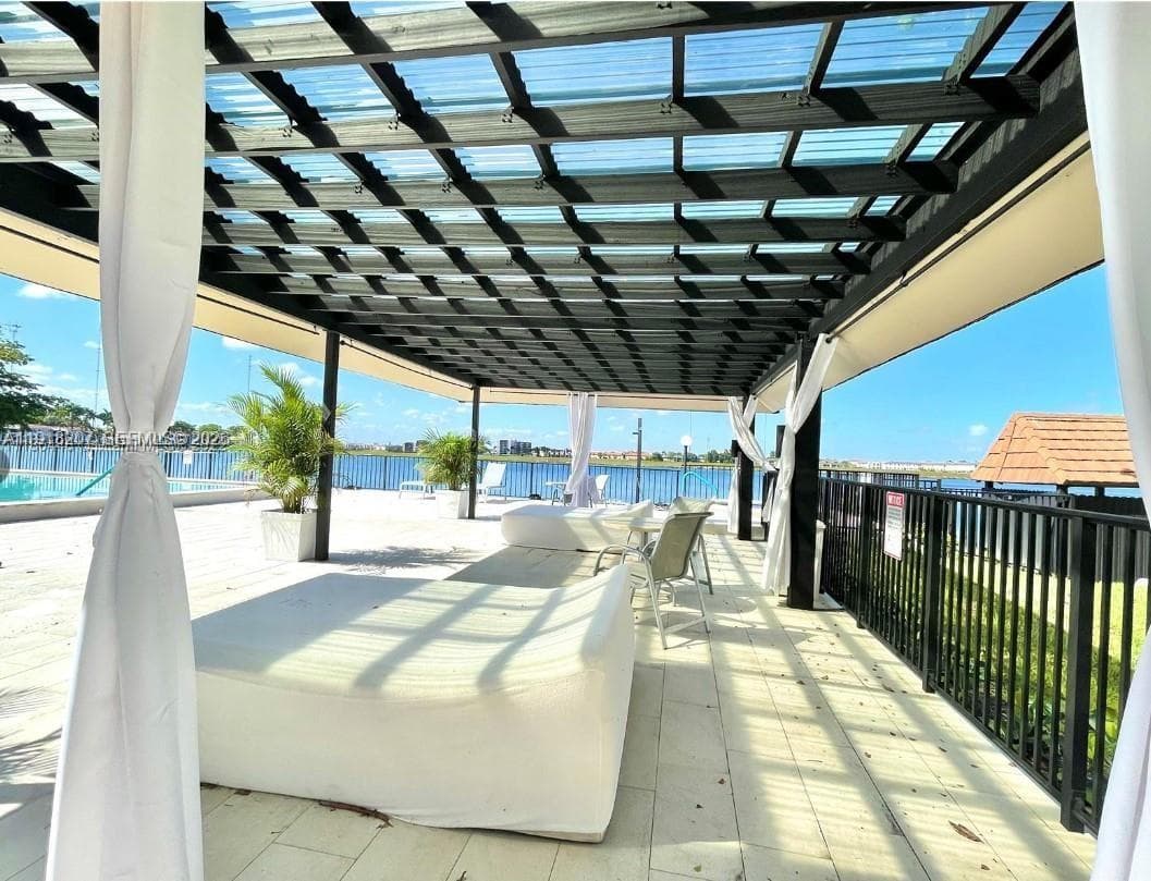SUMMETREE CONDOMINIUMS · #306-7 in Miami - Photo 15