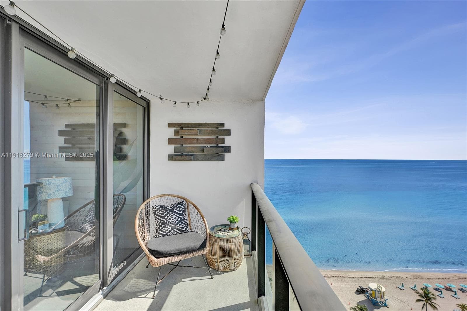 CATANIA CONDO · #1807 (available) in Hollywood - Photo 32