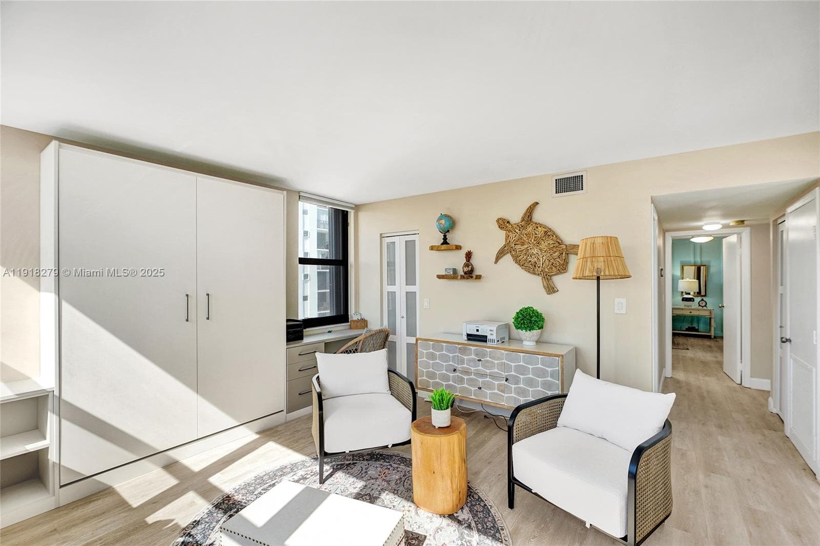 CATANIA CONDO · #1807 (available) in Hollywood - Photo 20