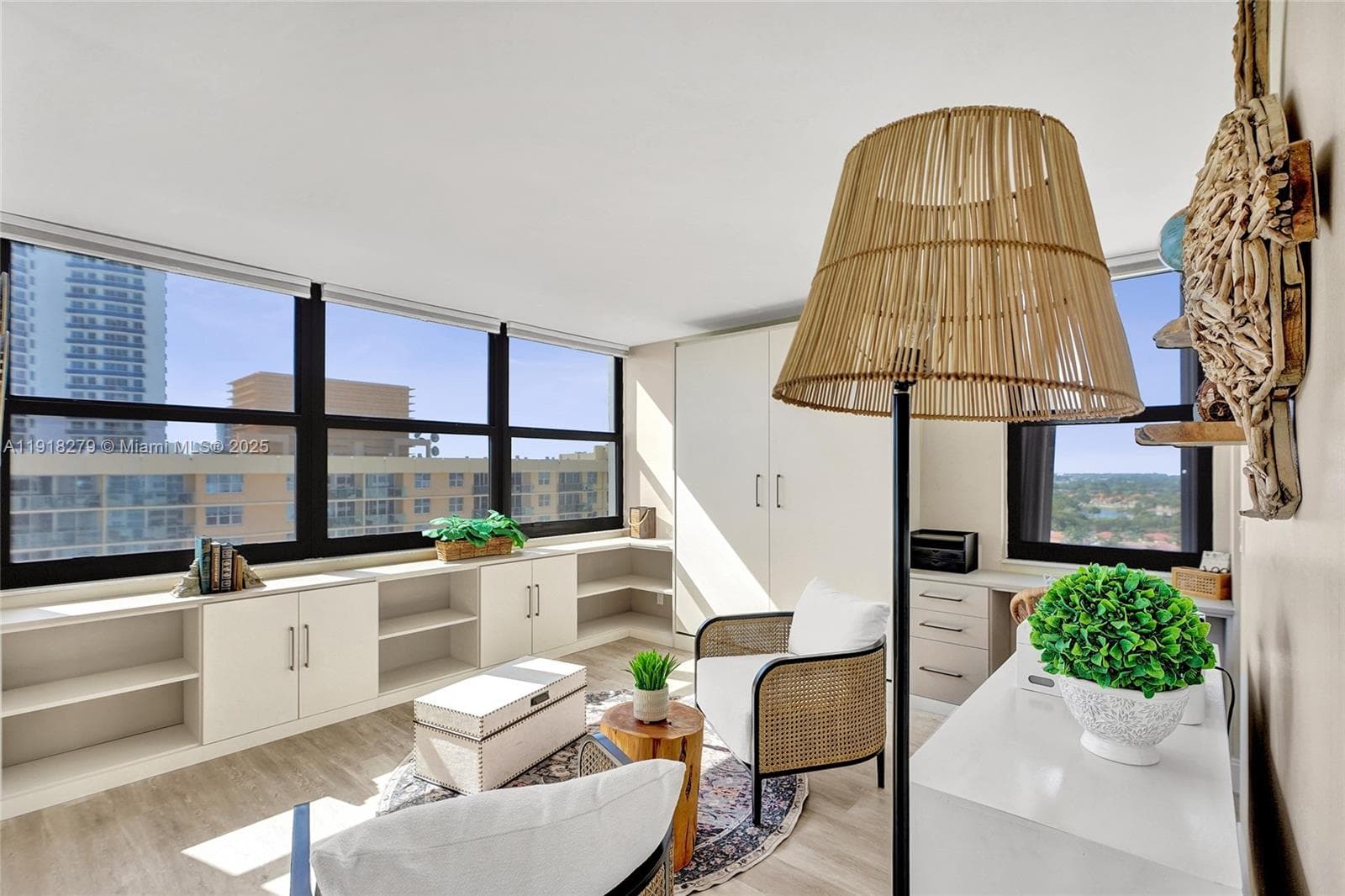 CATANIA CONDO · #1807 (available) in Hollywood - Photo 19