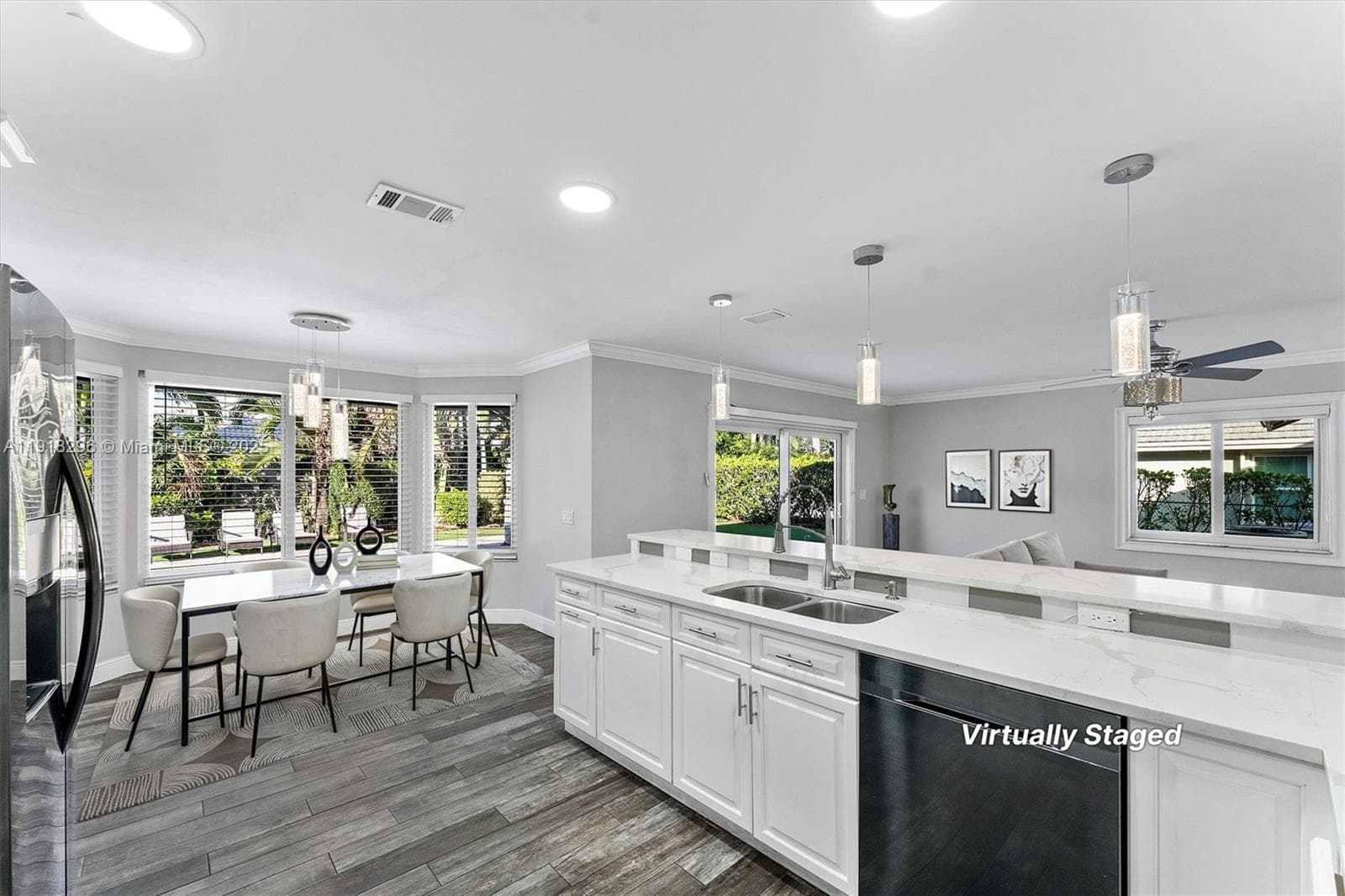 3933 NW 55th St photo 3
