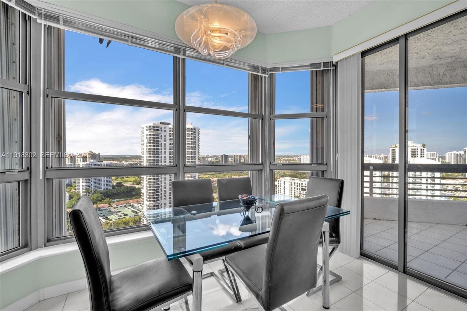 Mystic Pointe · #PH6 in Aventura - Photo 12