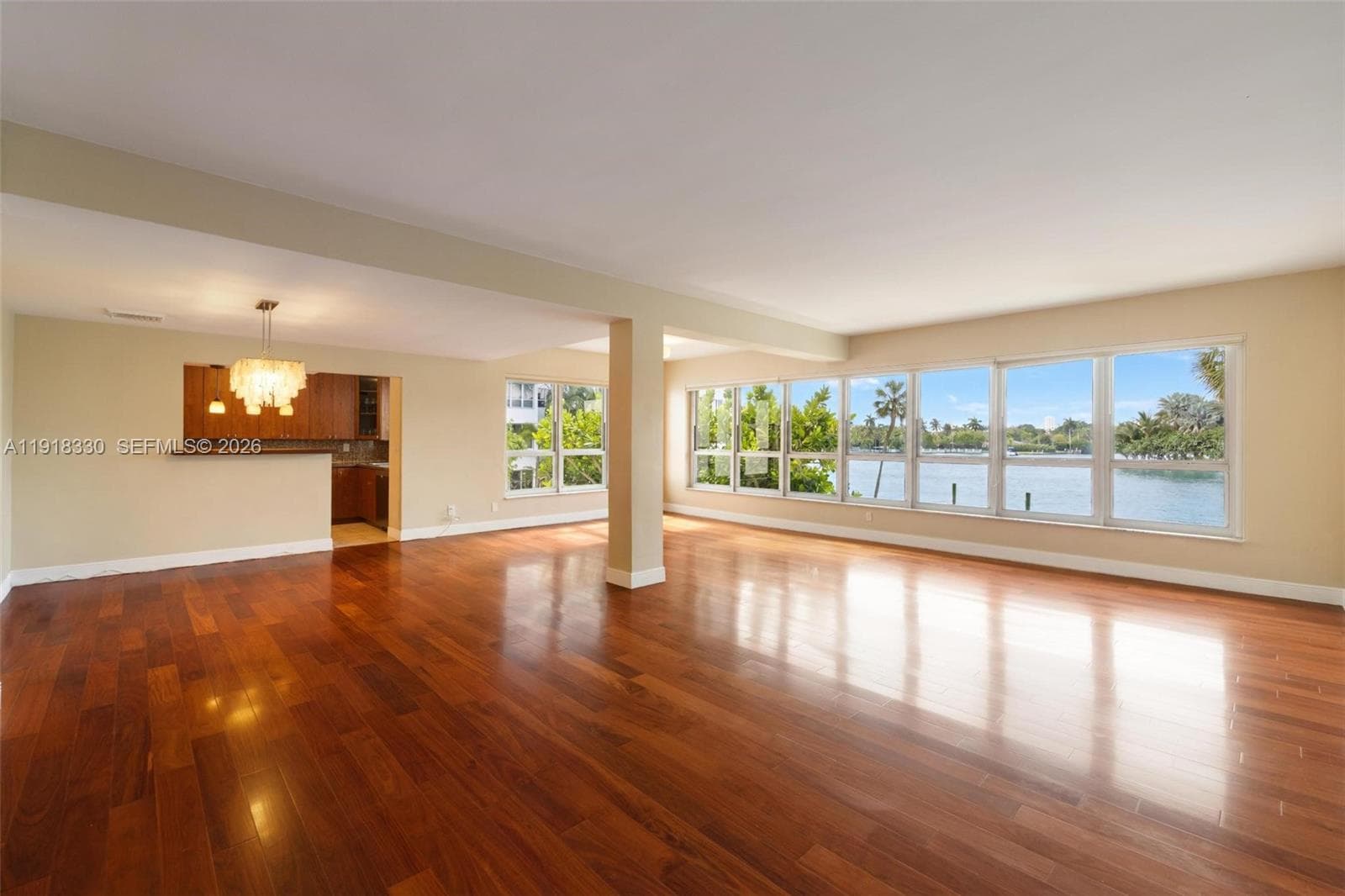 Blair House · #2-DW in Bay Harbor Islands - Photo 2