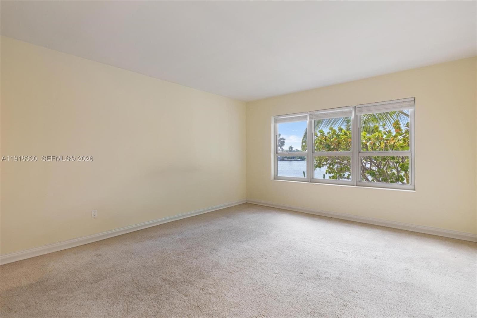 Blair House · #2-DW in Bay Harbor Islands - Photo 17
