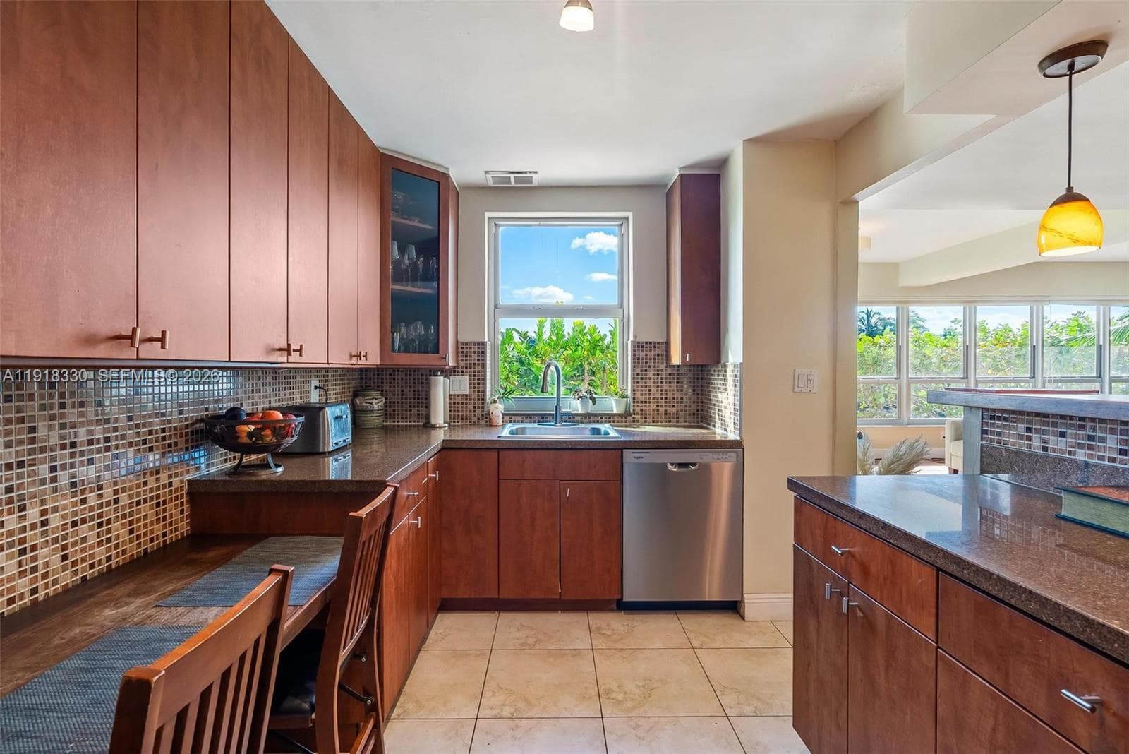 Blair House · #2-DW in Bay Harbor Islands - Photo 26