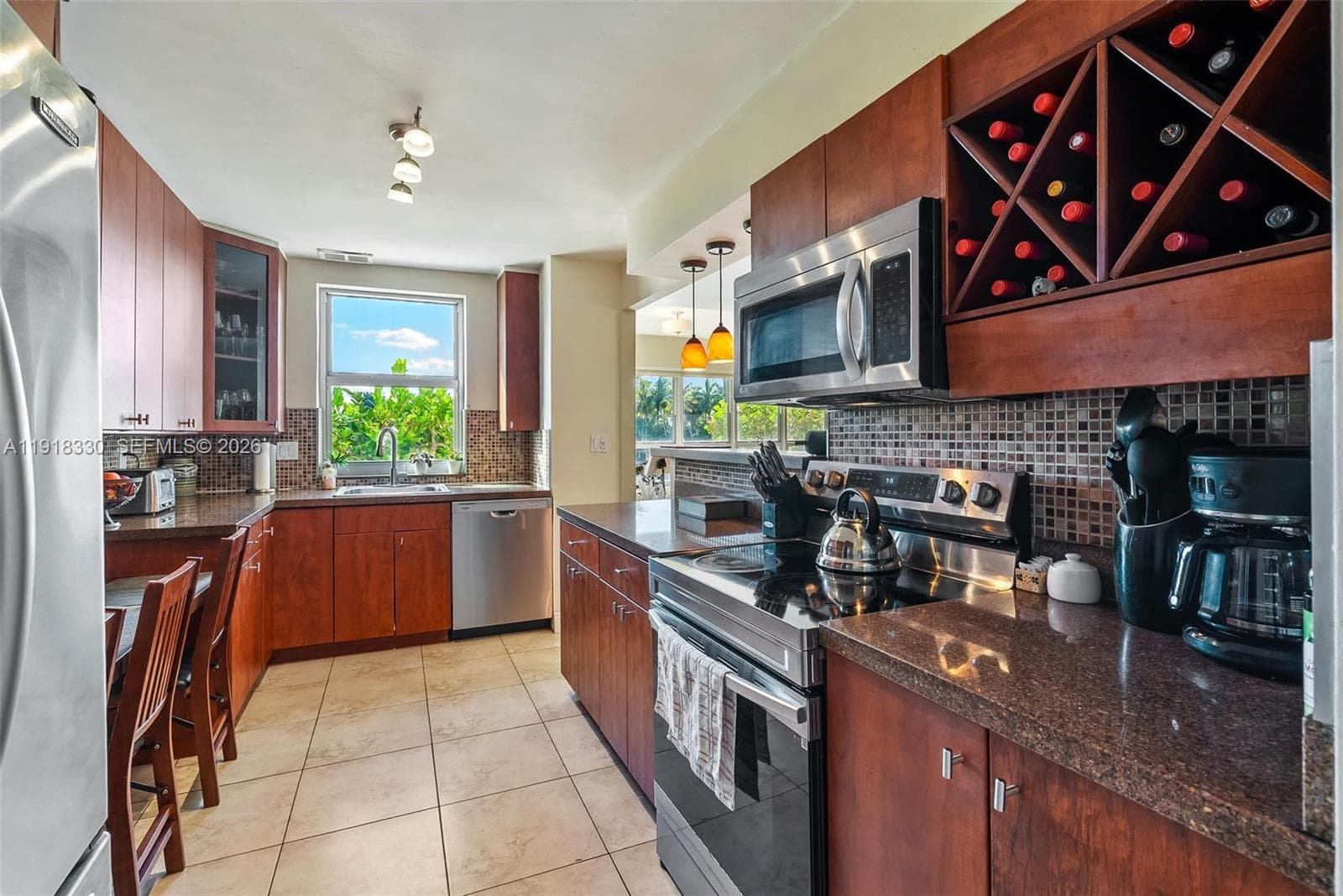 Blair House · #2-DW in Bay Harbor Islands - Photo 28