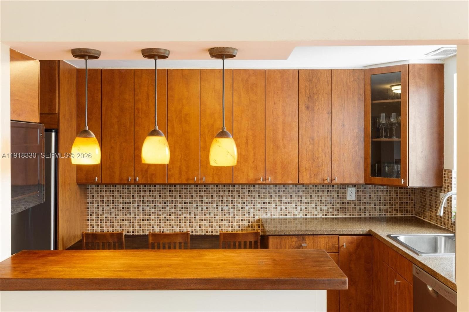 Blair House · #2-DW in Bay Harbor Islands - Photo 14