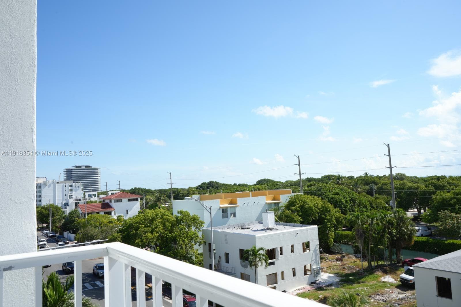 The Ritz-Carlton Residences, North Bay Village · #5F in Miami Beach - Photo 1