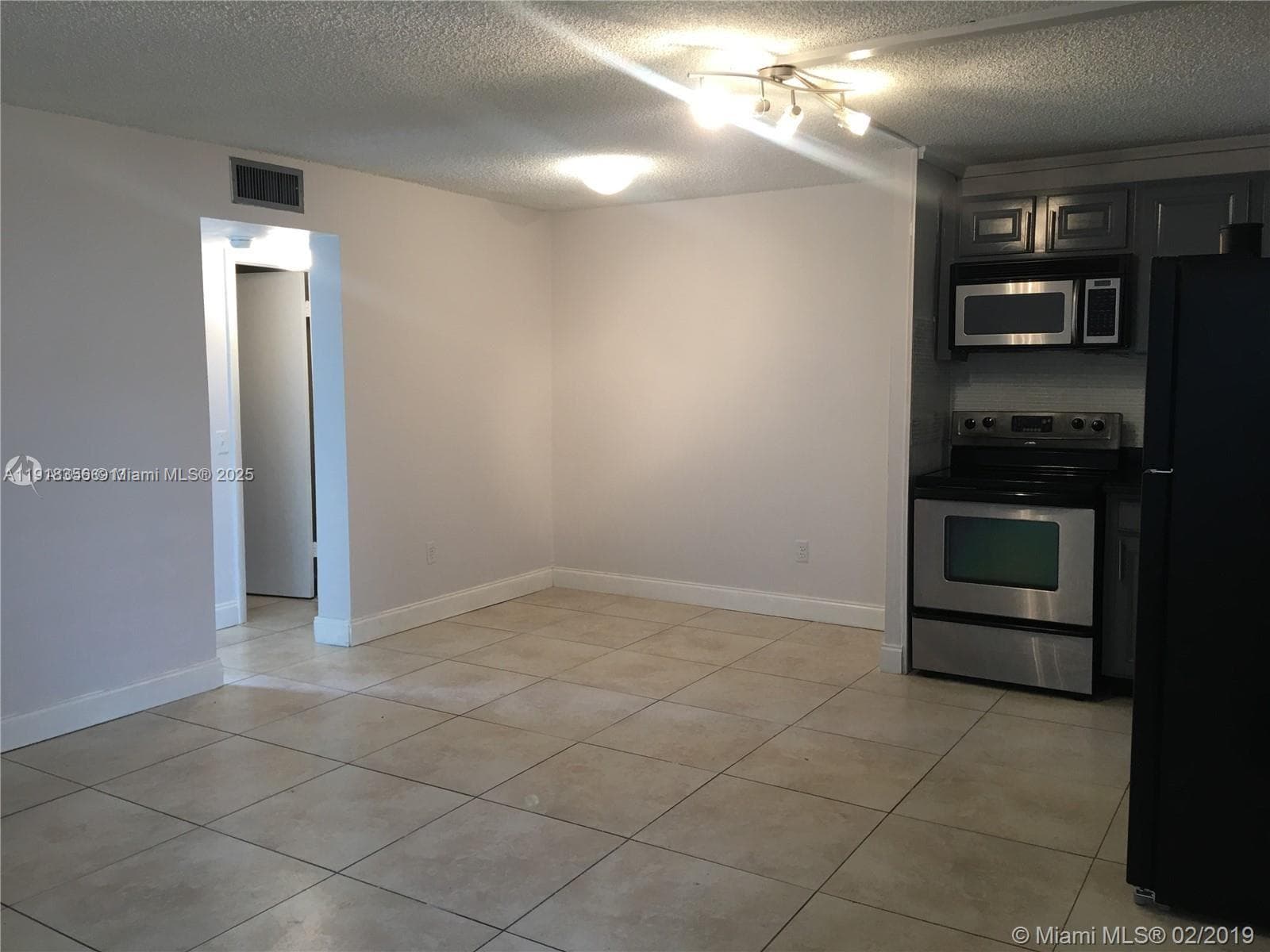 North Bay Villas Condo · #124 in North Bay Village - Photo 4