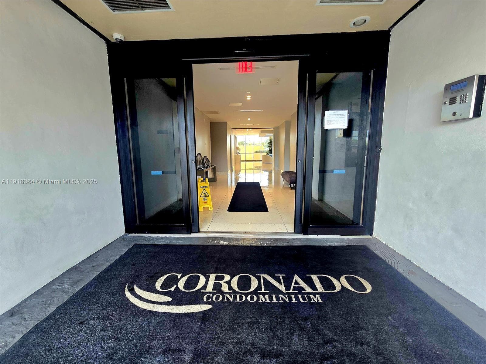 Coronado Condo · #608 in Aventura - Photo 44