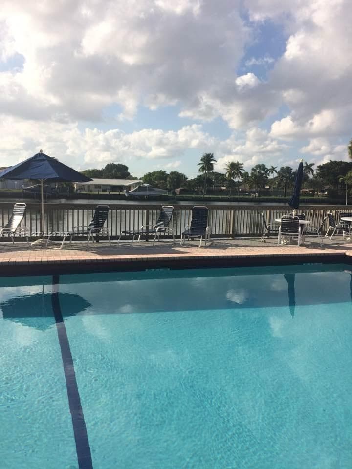 DESOTO PARK NORTH CONDO · #101 in Hallandale Beach - Photo 16