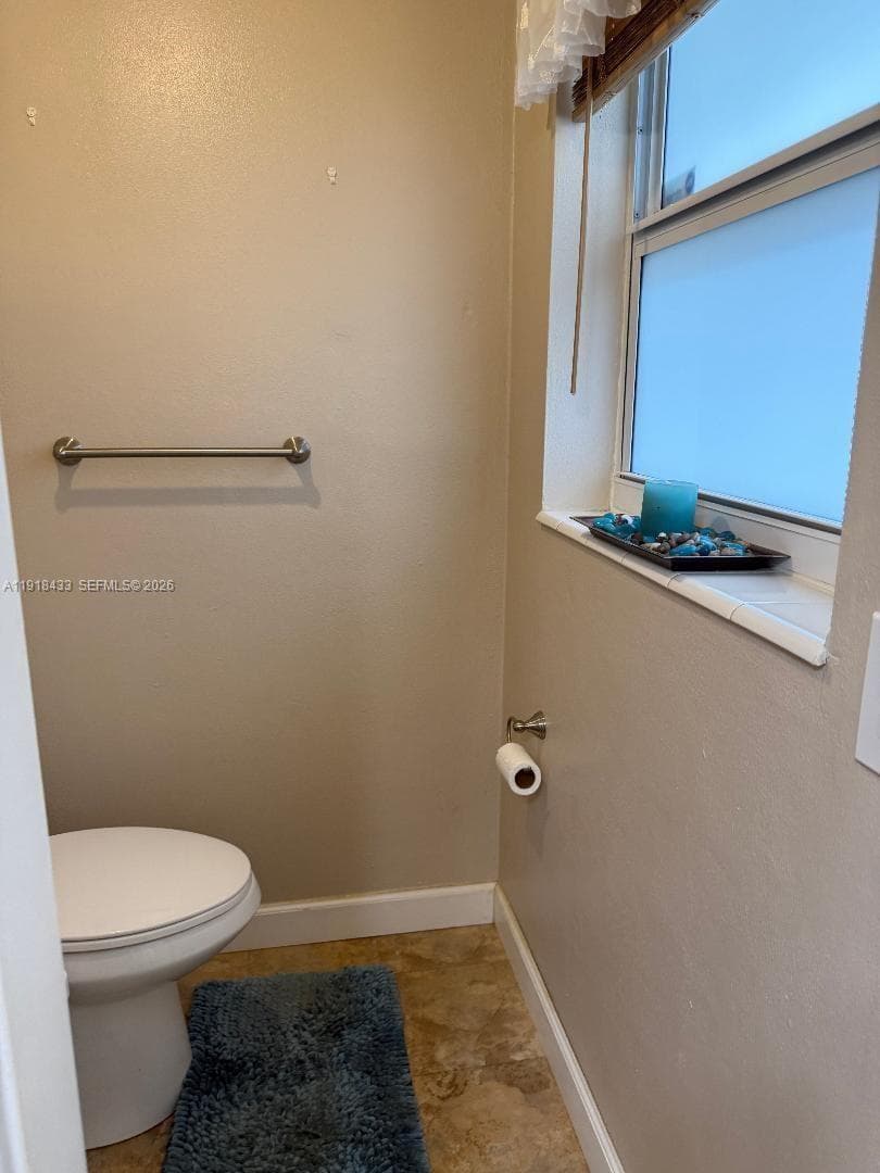 3149 Hollywood Blvd photo 35