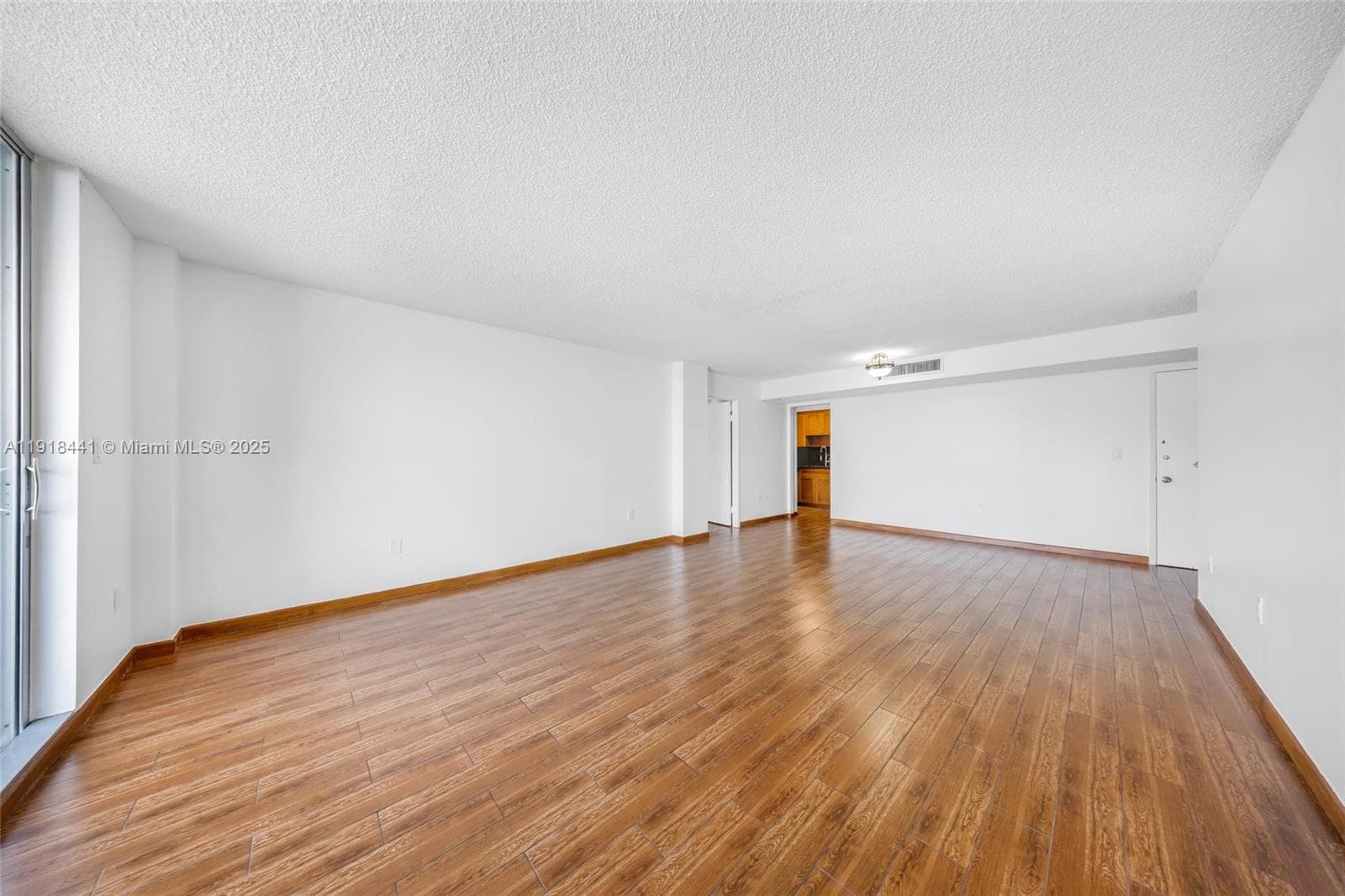 Stratford House Condo · #215 in North Miami Beach - Photo 13