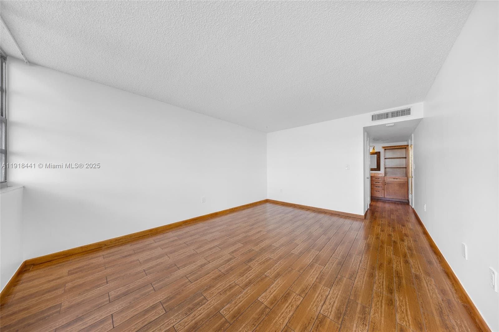 Stratford House Condo · #215 in North Miami Beach - Photo 20