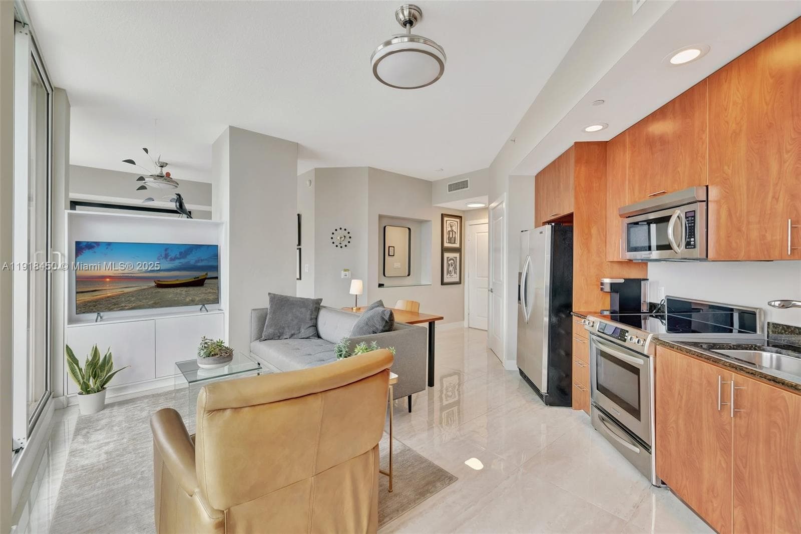 STRADA 315 CONDO · #902 in Fort Lauderdale - Photo 6