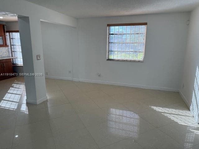 STRAND PLAZA CONDO · #119 in Hallandale Beach - Photo 6