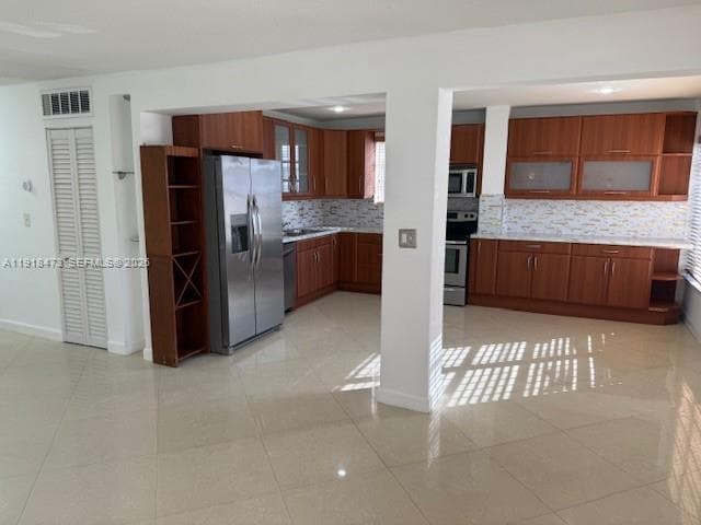 STRAND PLAZA CONDO · #119 in Hallandale Beach - Photo 4