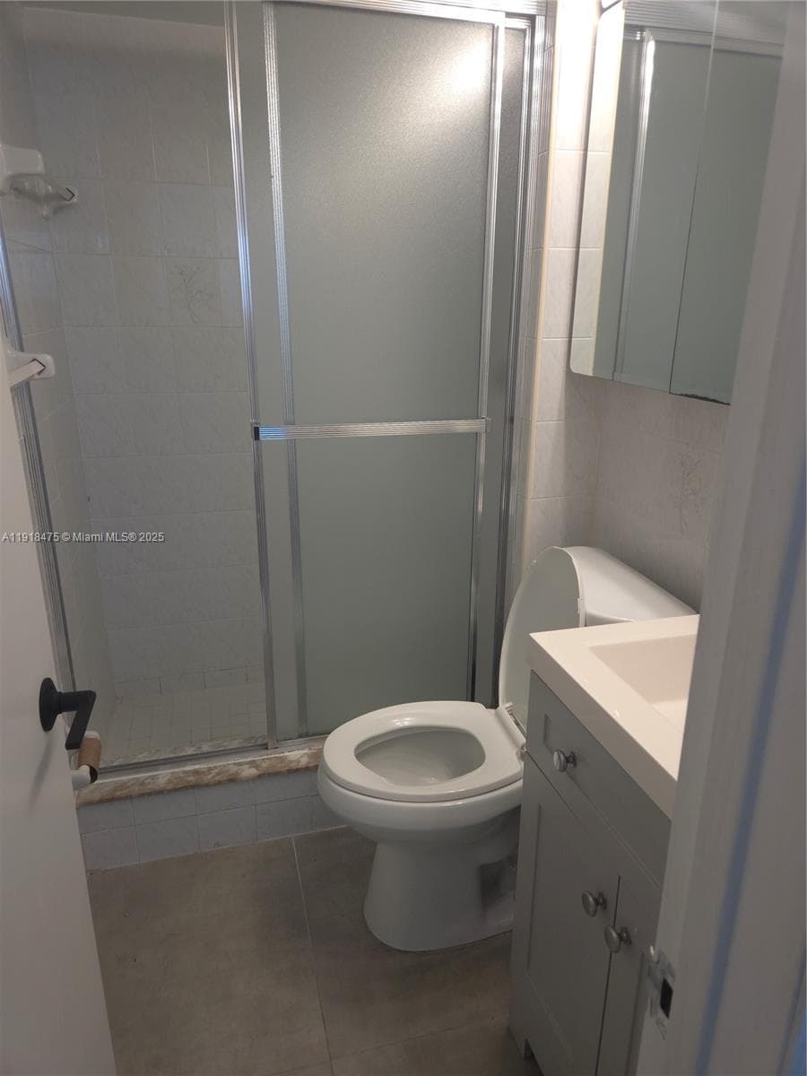 ENVOY NORTH CONDO · #110 in Hallandale Beach - Photo 2