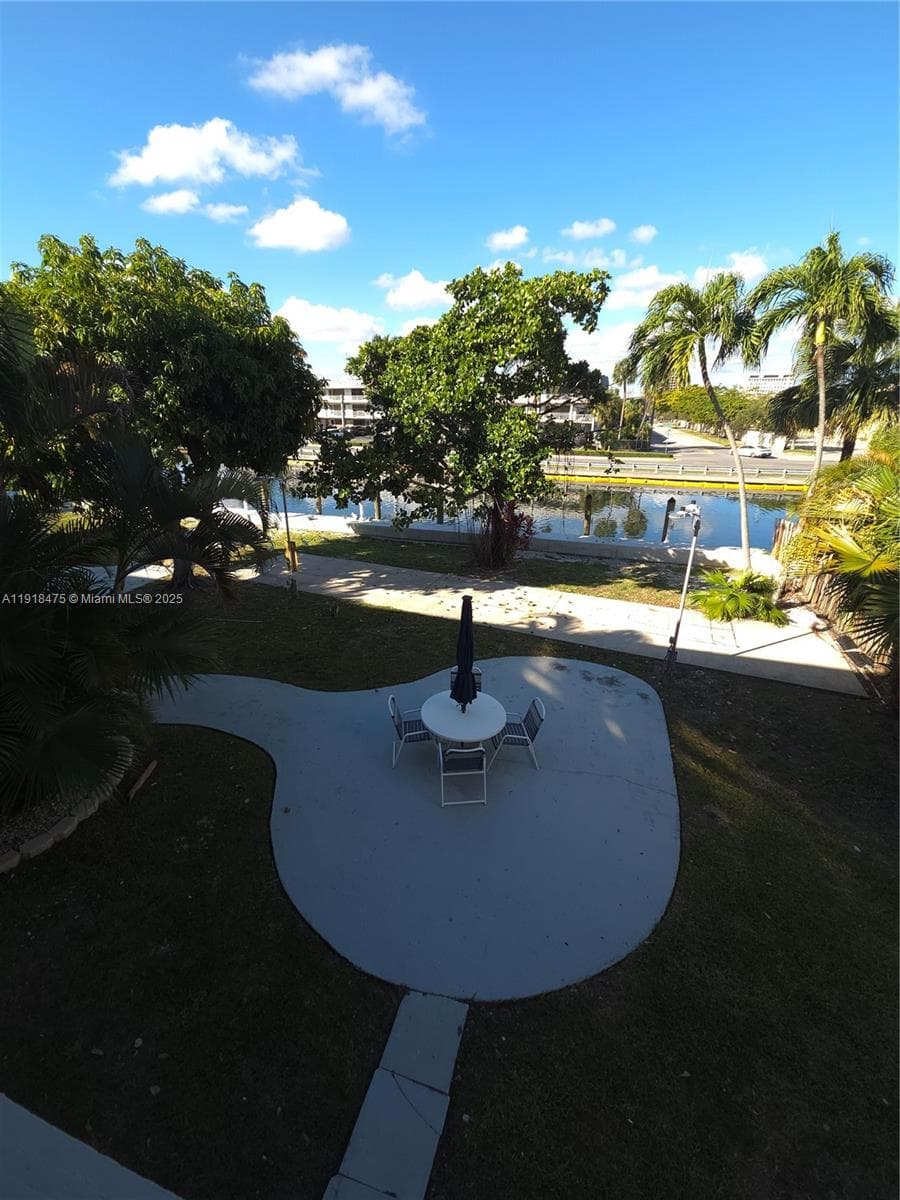 ENVOY NORTH CONDO · #110 in Hallandale Beach - Photo 4