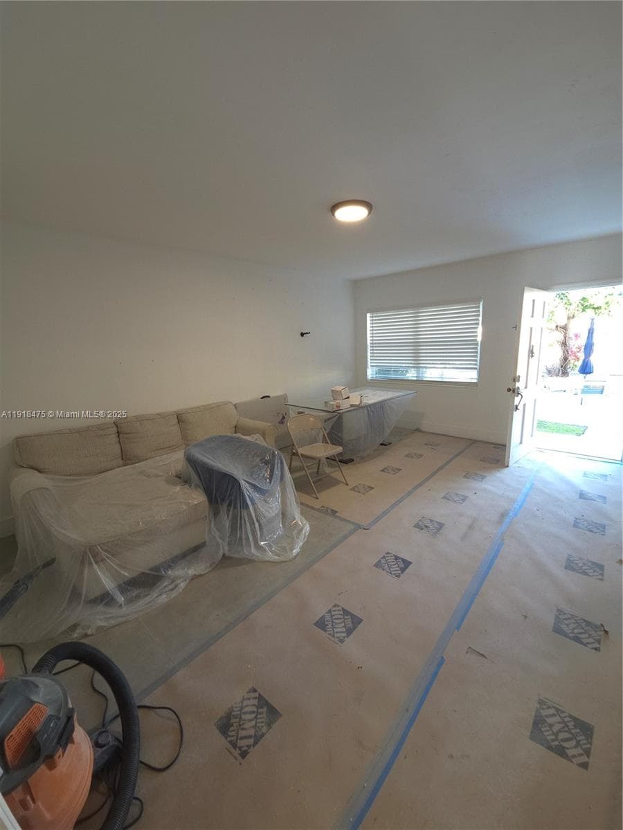 ENVOY NORTH CONDO · #110 in Hallandale Beach - Photo 8
