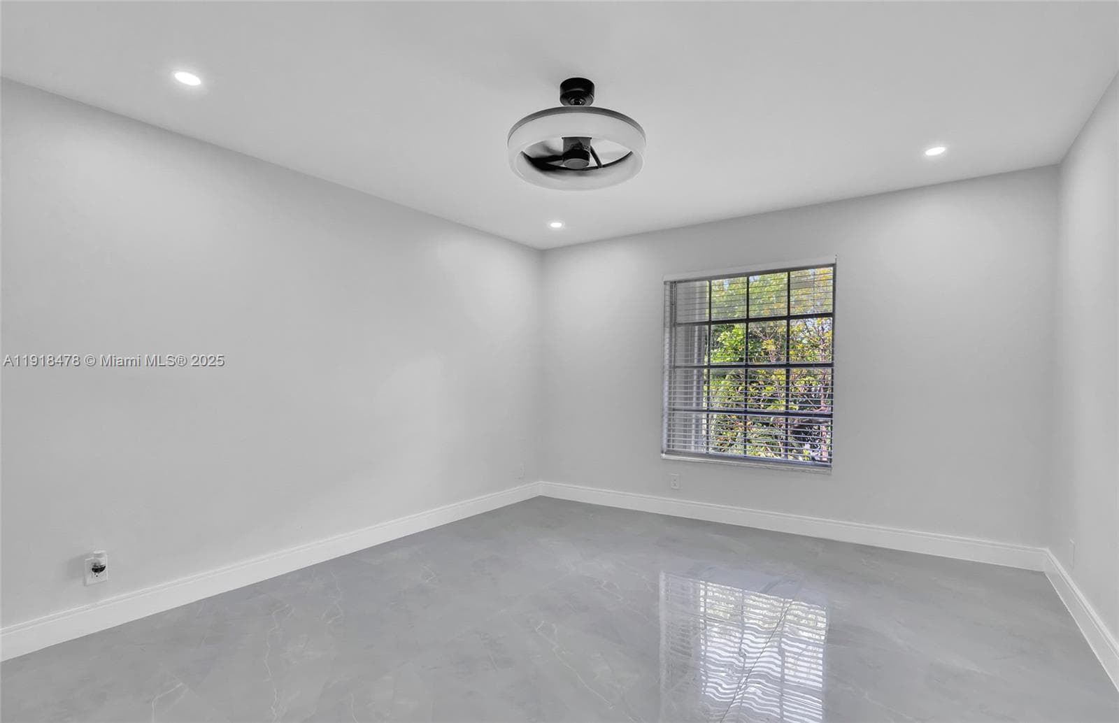 IMPERIAL POINT COLONNADES · #2026 in Fort Lauderdale - Photo 4