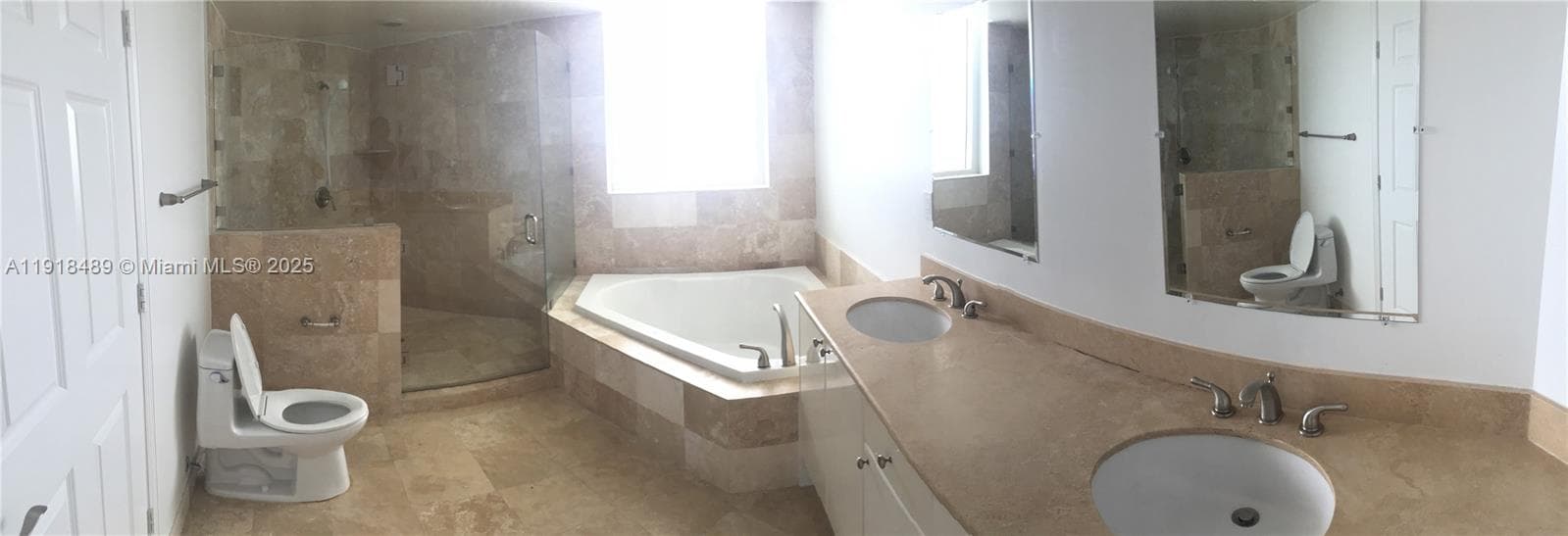 DUO · #1807W in Hallandale Beach - Photo 4