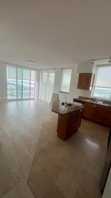 DUO · #1807W in Hallandale Beach - Photo 8