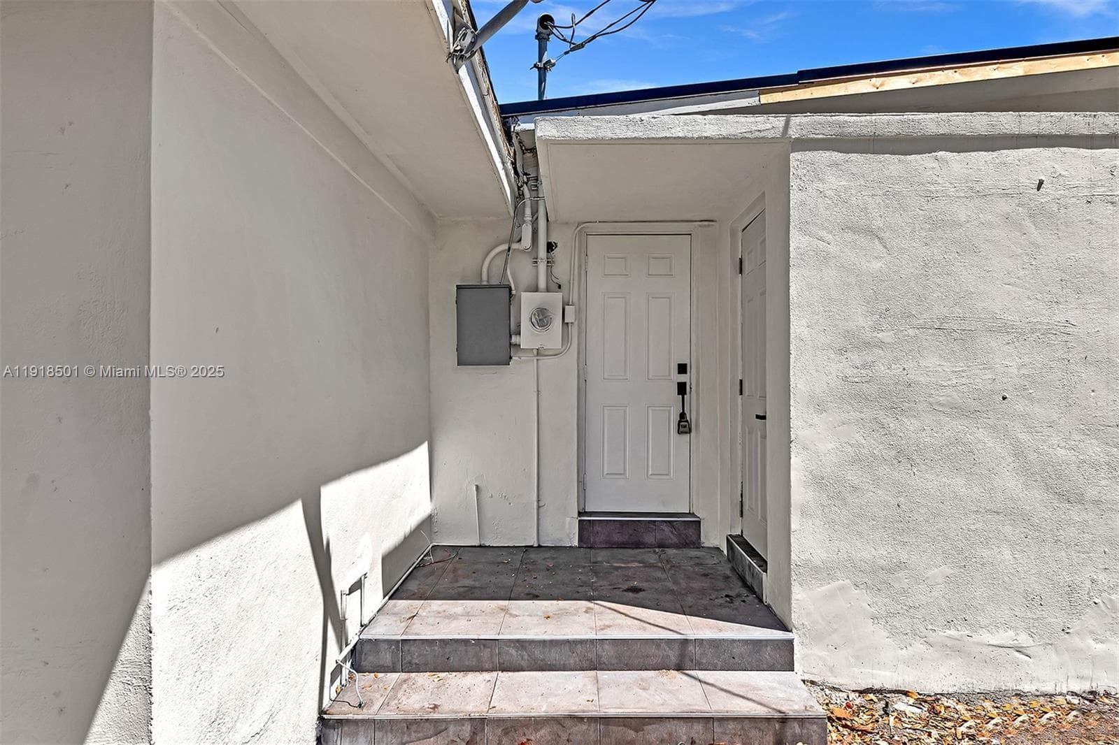 14120 NW 5th Ave photo 29