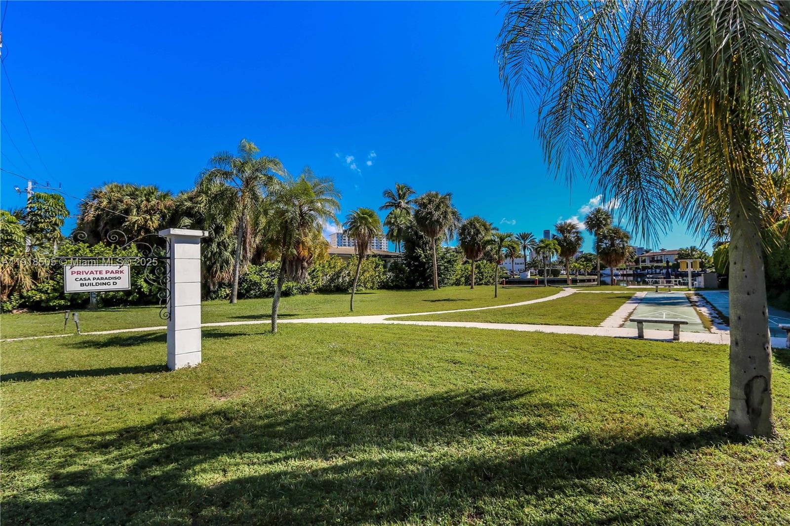 Casa Paradiso · #124 in Hallandale Beach - Photo 23