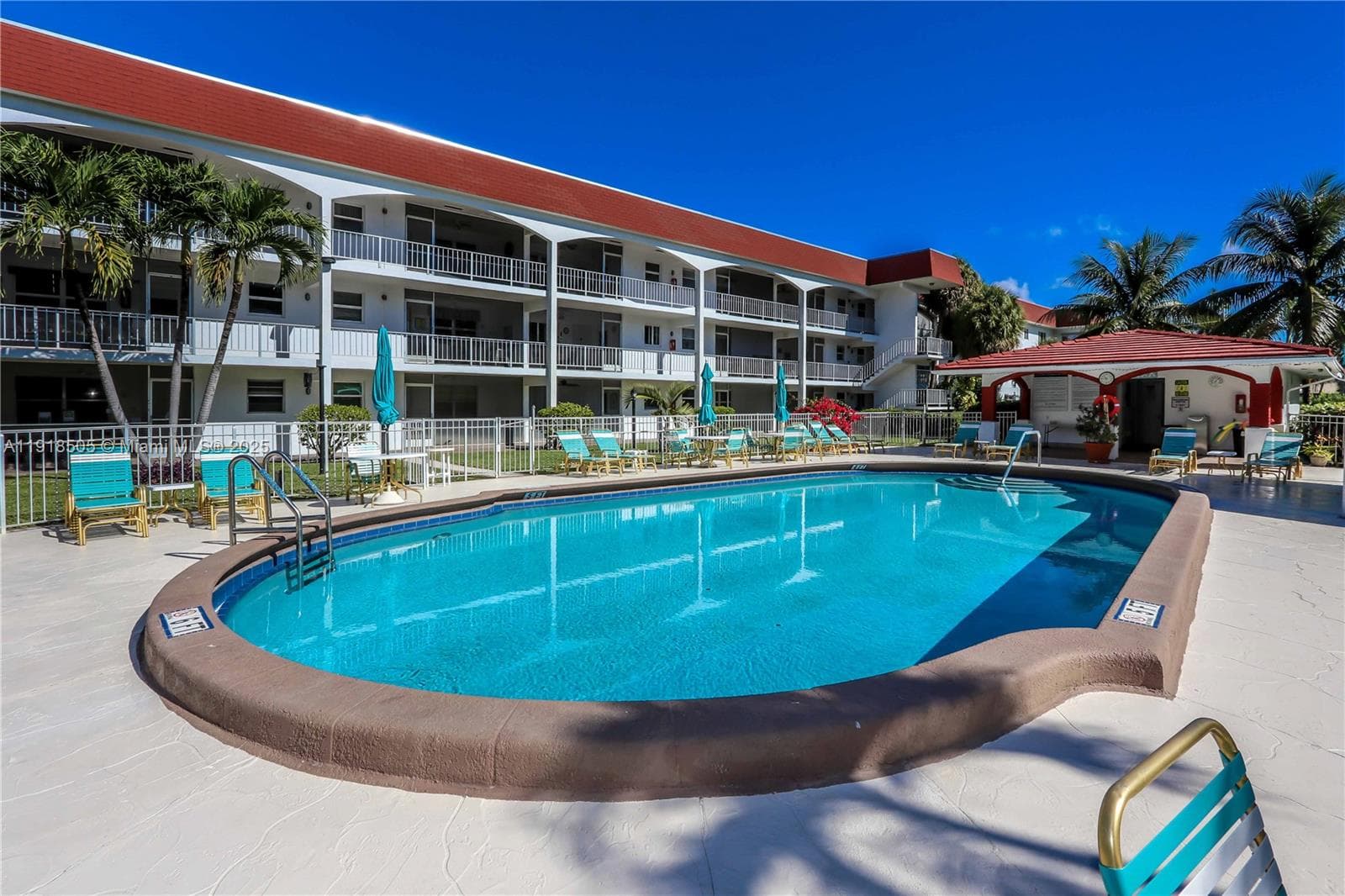 Casa Paradiso · #124 in Hallandale Beach - Photo 27
