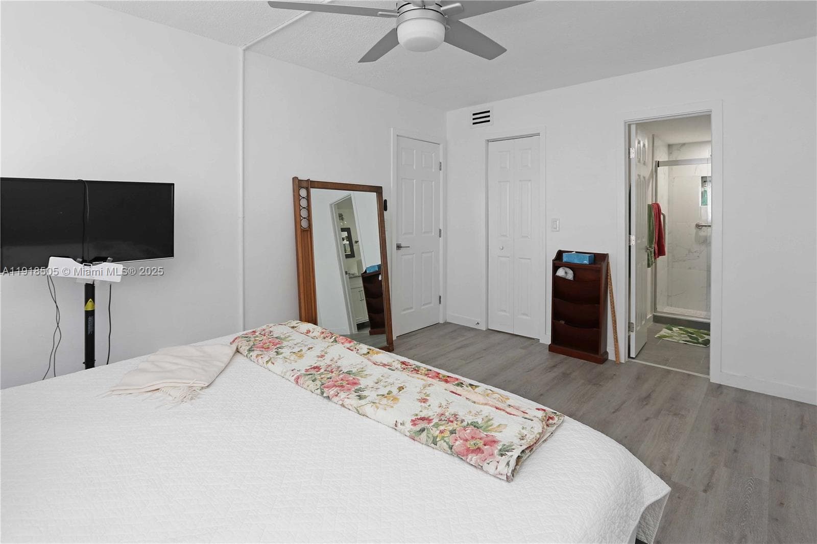 Casa Paradiso · #124 in Hallandale Beach - Photo 16