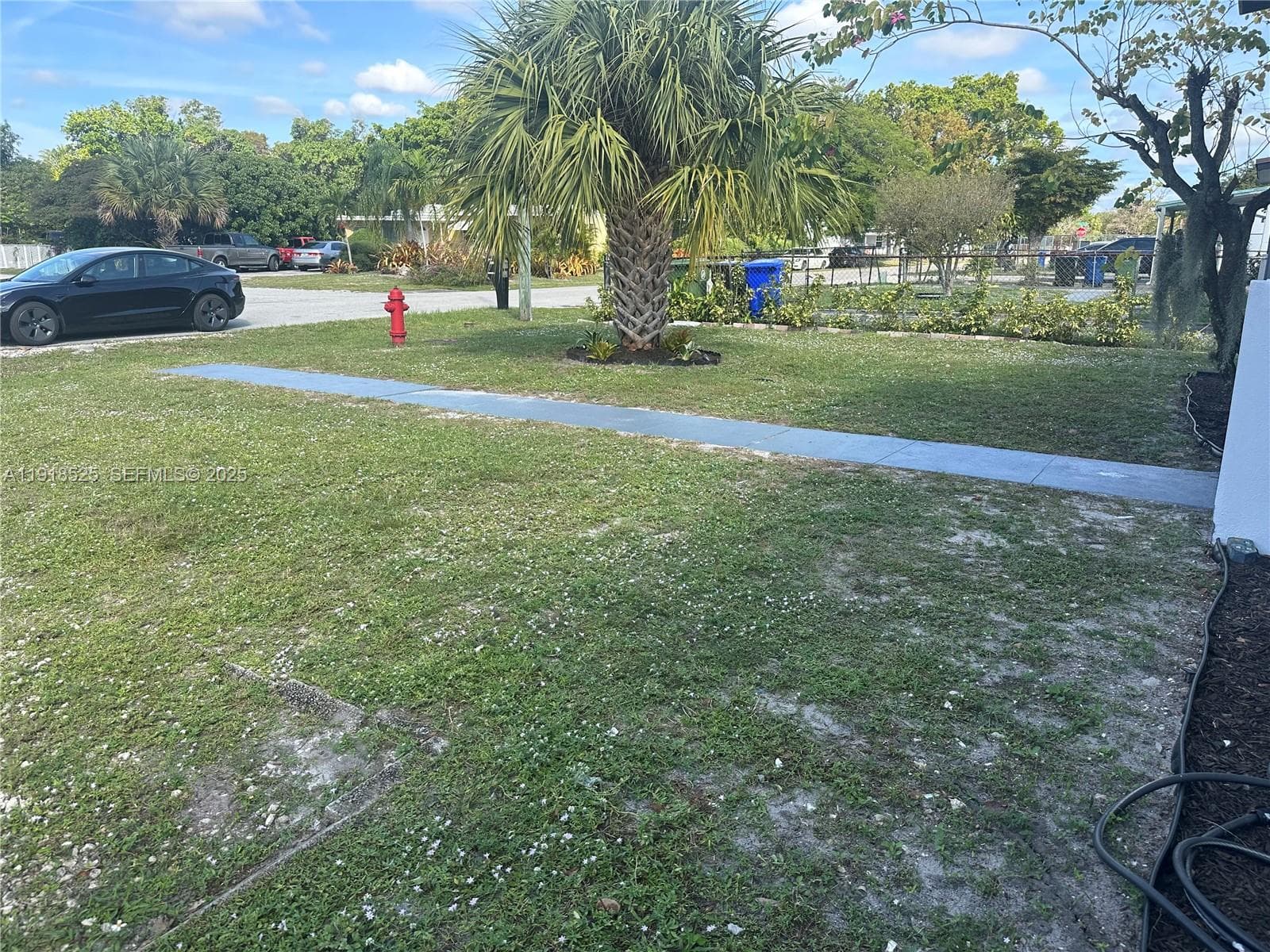 1308 NW 13th Ct photo 3