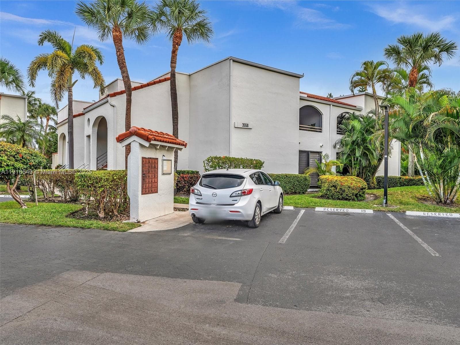 MARINER VILLAGE GARDEN CO · #133 in Aventura - Photo 33