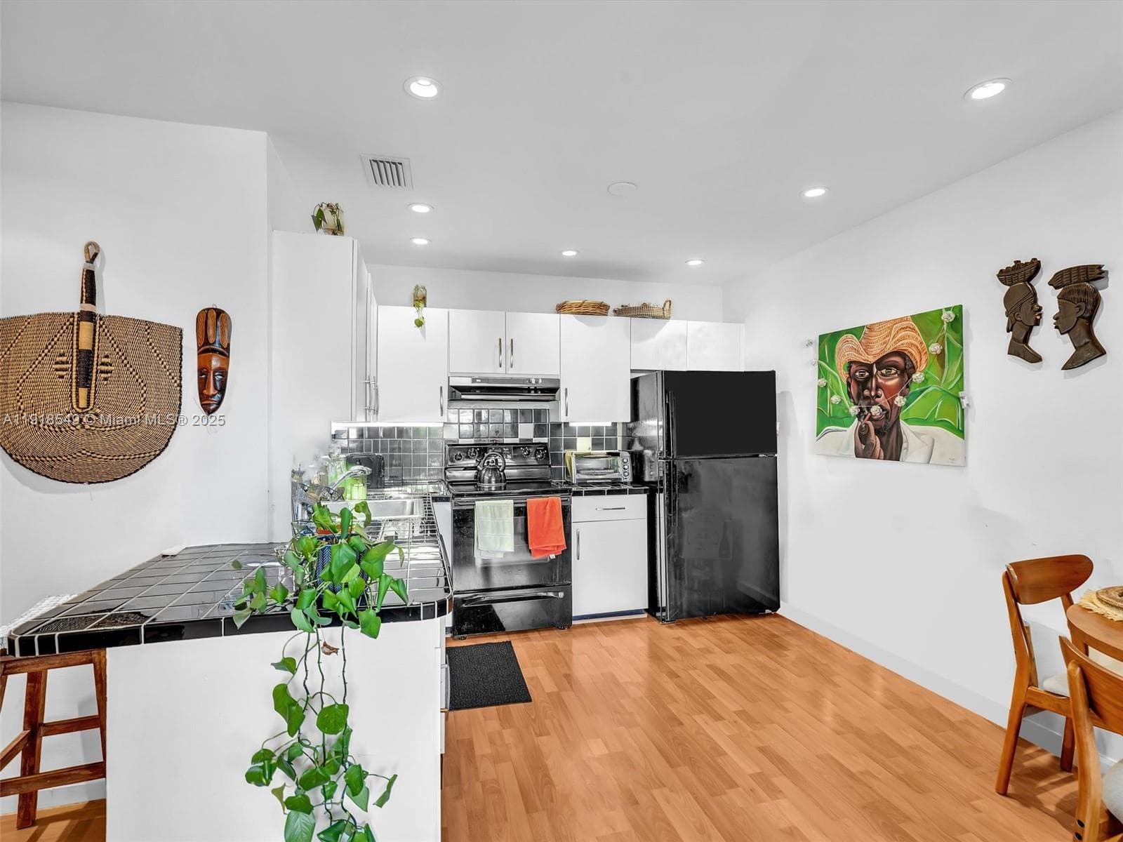 MARINER VILLAGE GARDEN CO · #133 in Aventura - Photo 18