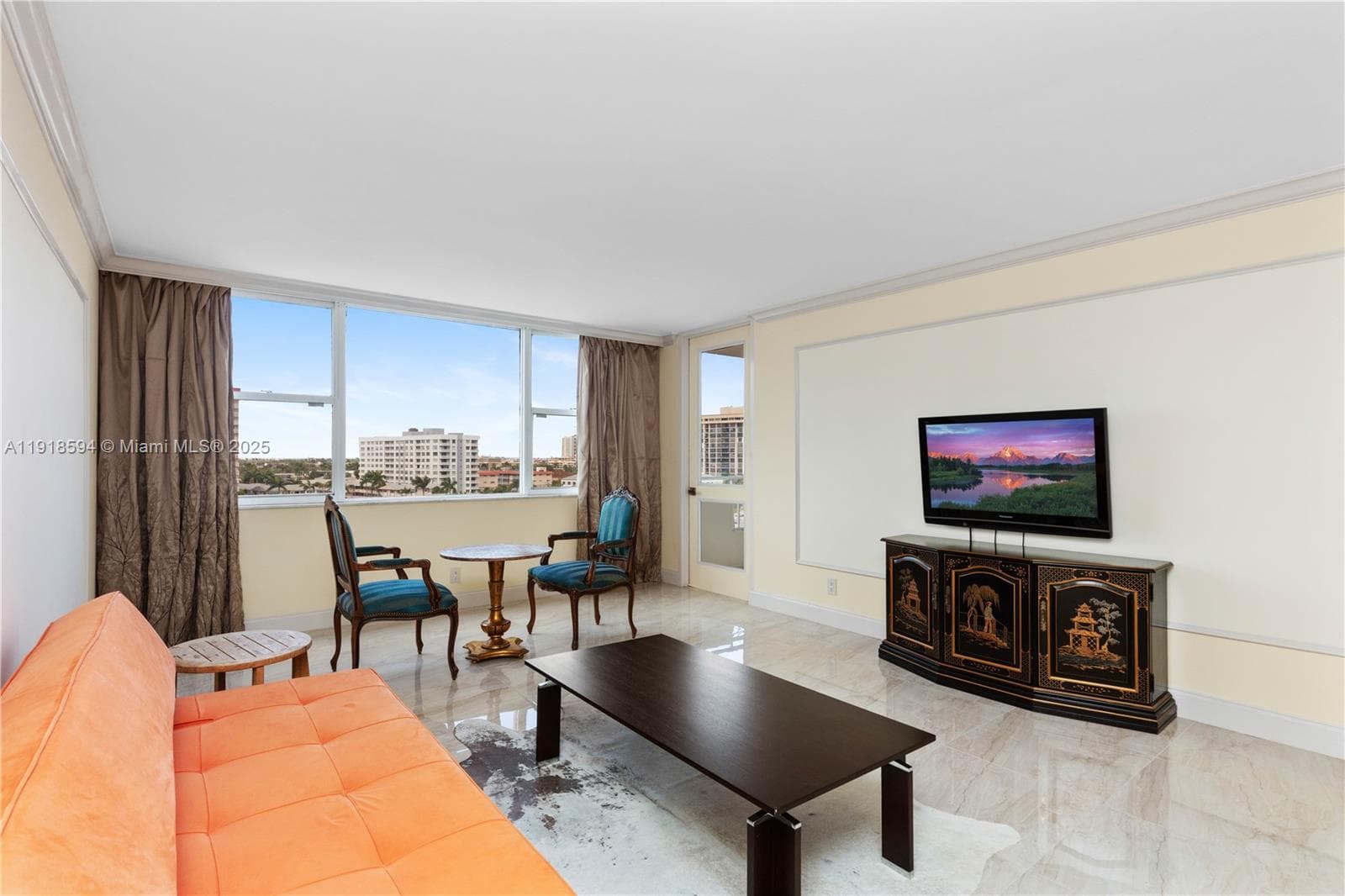 PARKER DORADO CONDO · #617 in Hallandale Beach - Photo 2