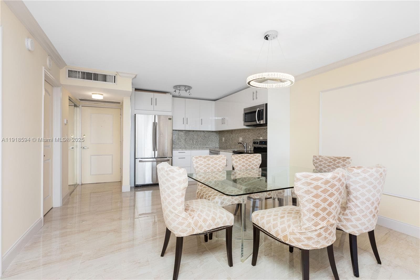 PARKER DORADO CONDO · #617 in Hallandale Beach - Photo 6