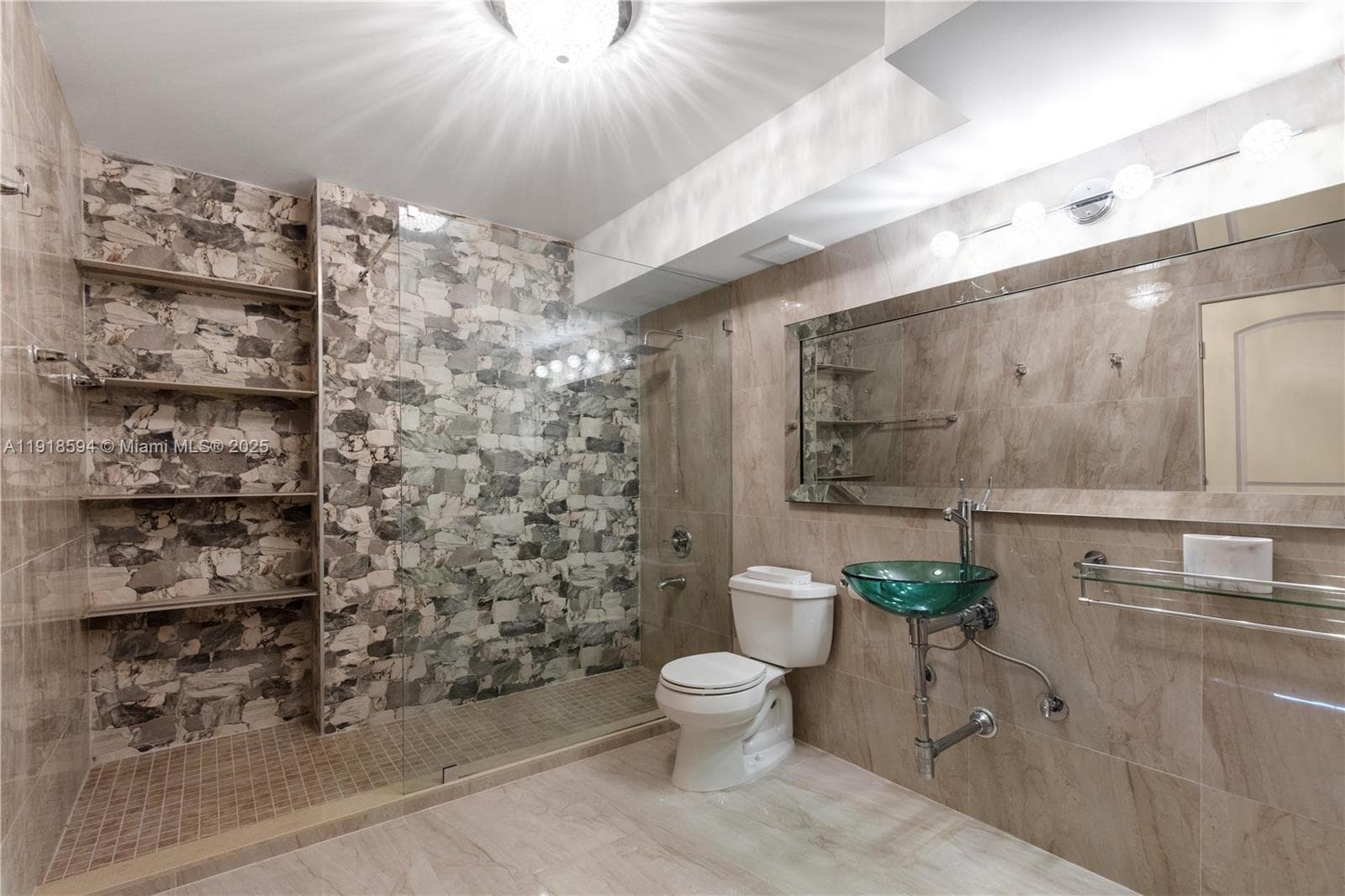 PARKER DORADO CONDO · #617 in Hallandale Beach - Photo 20
