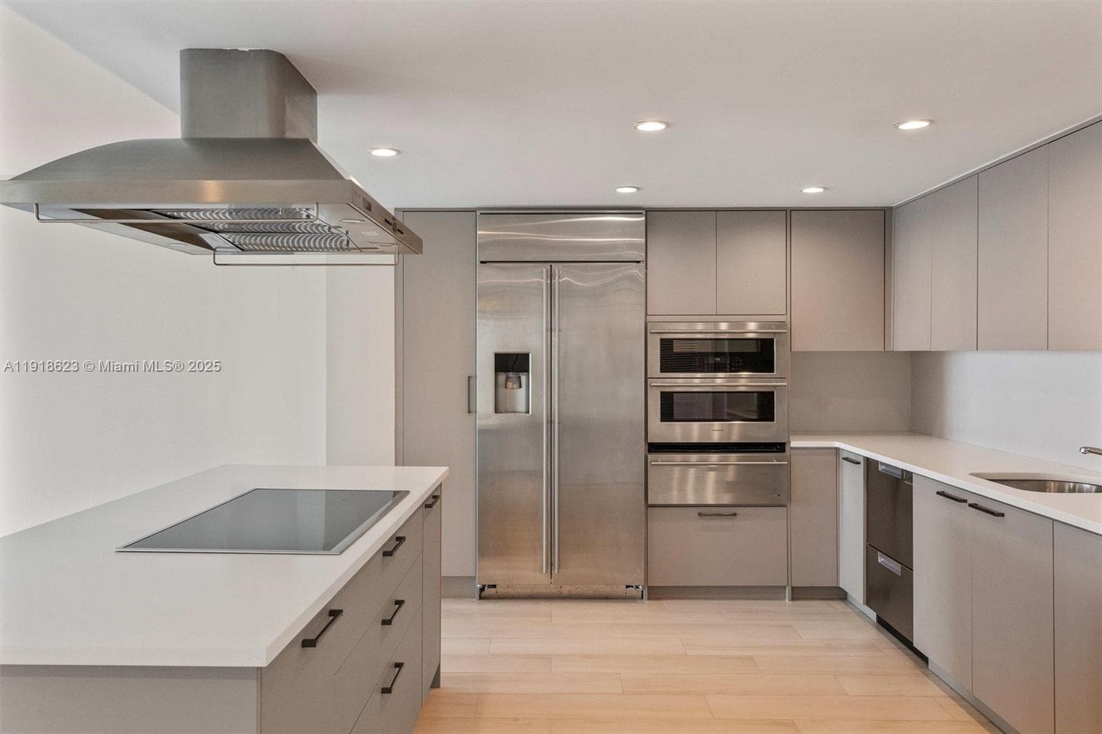 ONE BAY HARBOR CONDO · #PH 702 in Bay Harbor Islands - Photo 18