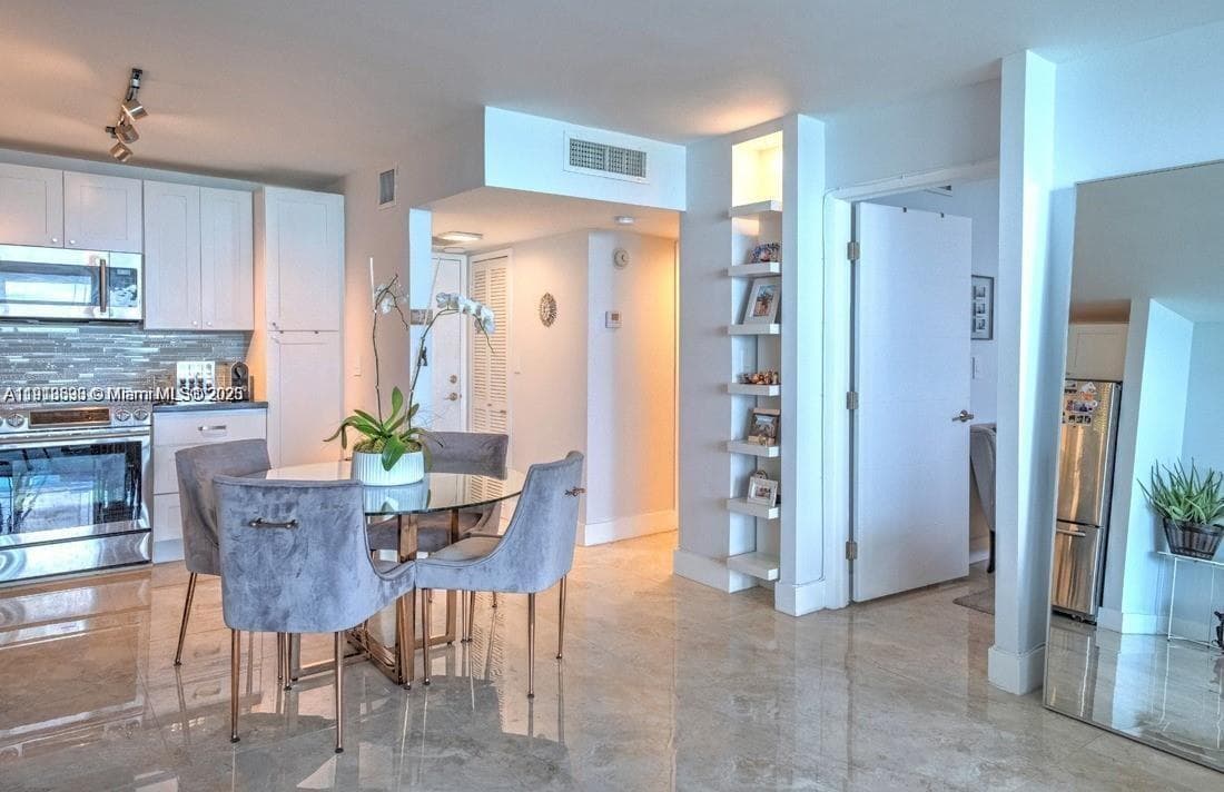 ARLEN HOUSE EAST CONDO · #1510 in Sunny Isles Beach - Photo 3