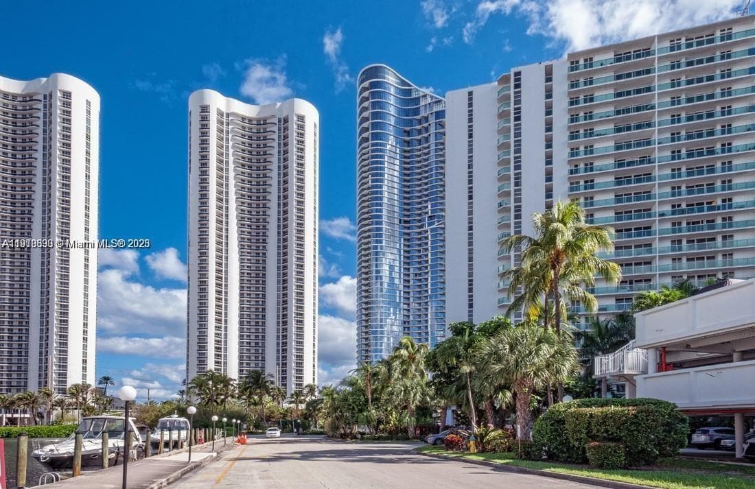 ARLEN HOUSE EAST CONDO · #1510 in Sunny Isles Beach - Photo 19