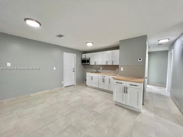 1436 NW 24th Ter photo 3