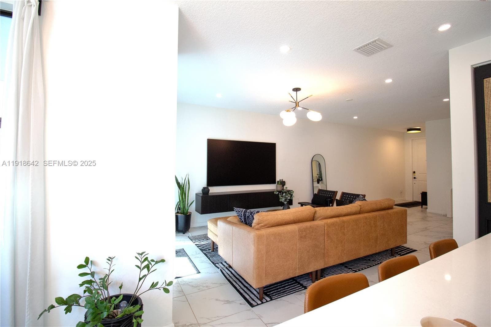 228 NW 36th Ave photo 8