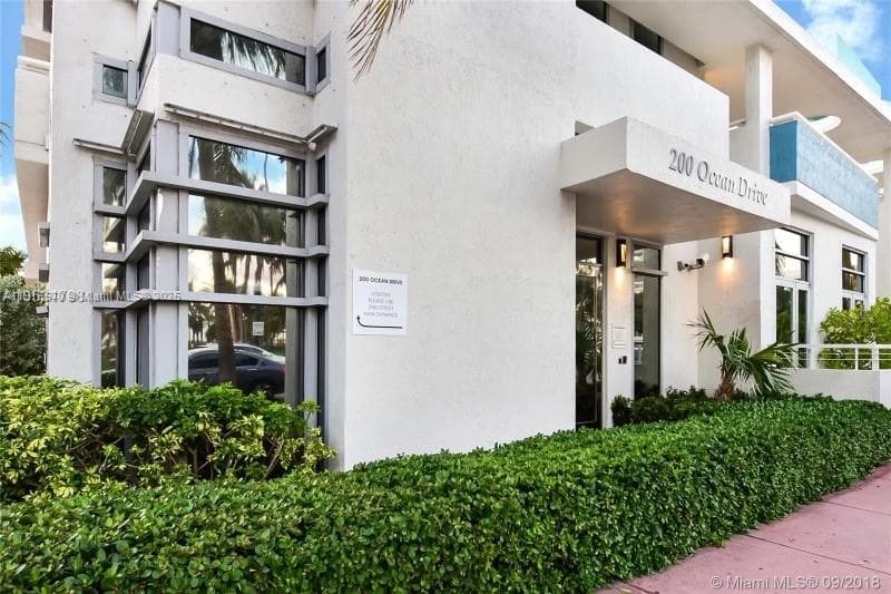 200 OCEAN DRIVE CONDO · #3C in Miami Beach - Photo 1