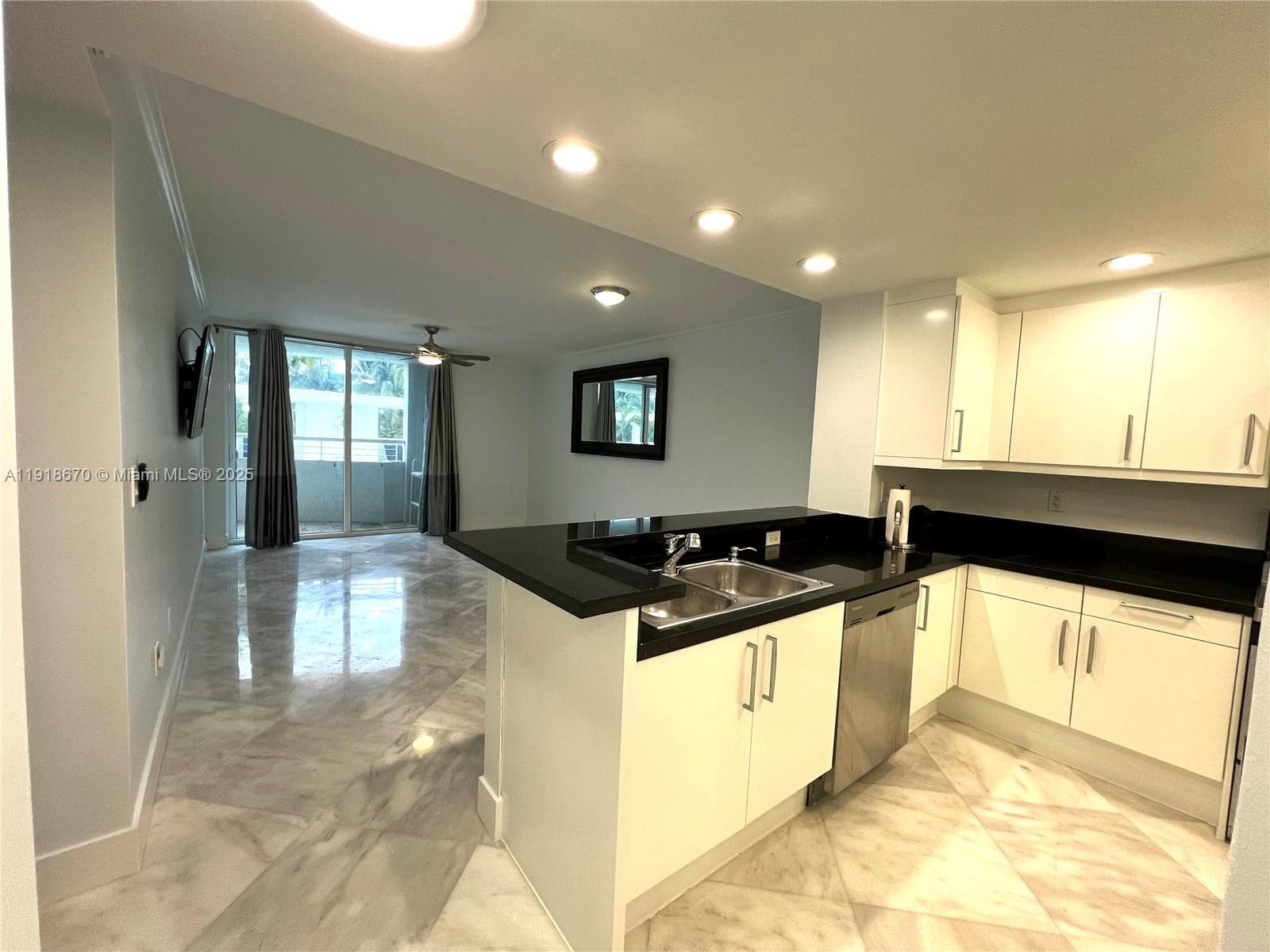 200 OCEAN DRIVE CONDO · #3C in Miami Beach - Photo 11