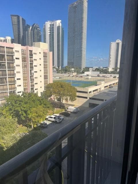 PLAZA OF AMERICAS CONDO · #805 in Sunny Isles Beach - Photo 23
