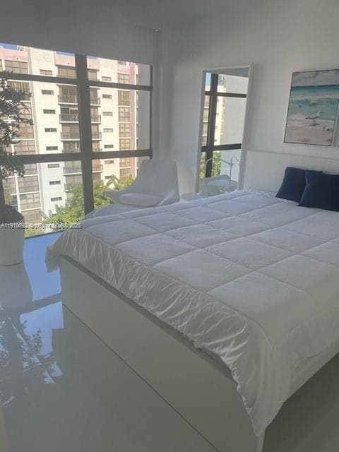 PLAZA OF AMERICAS CONDO · #805 in Sunny Isles Beach - Photo 2