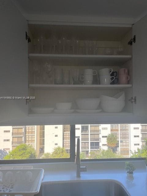 PLAZA OF AMERICAS CONDO · #805 in Sunny Isles Beach - Photo 32